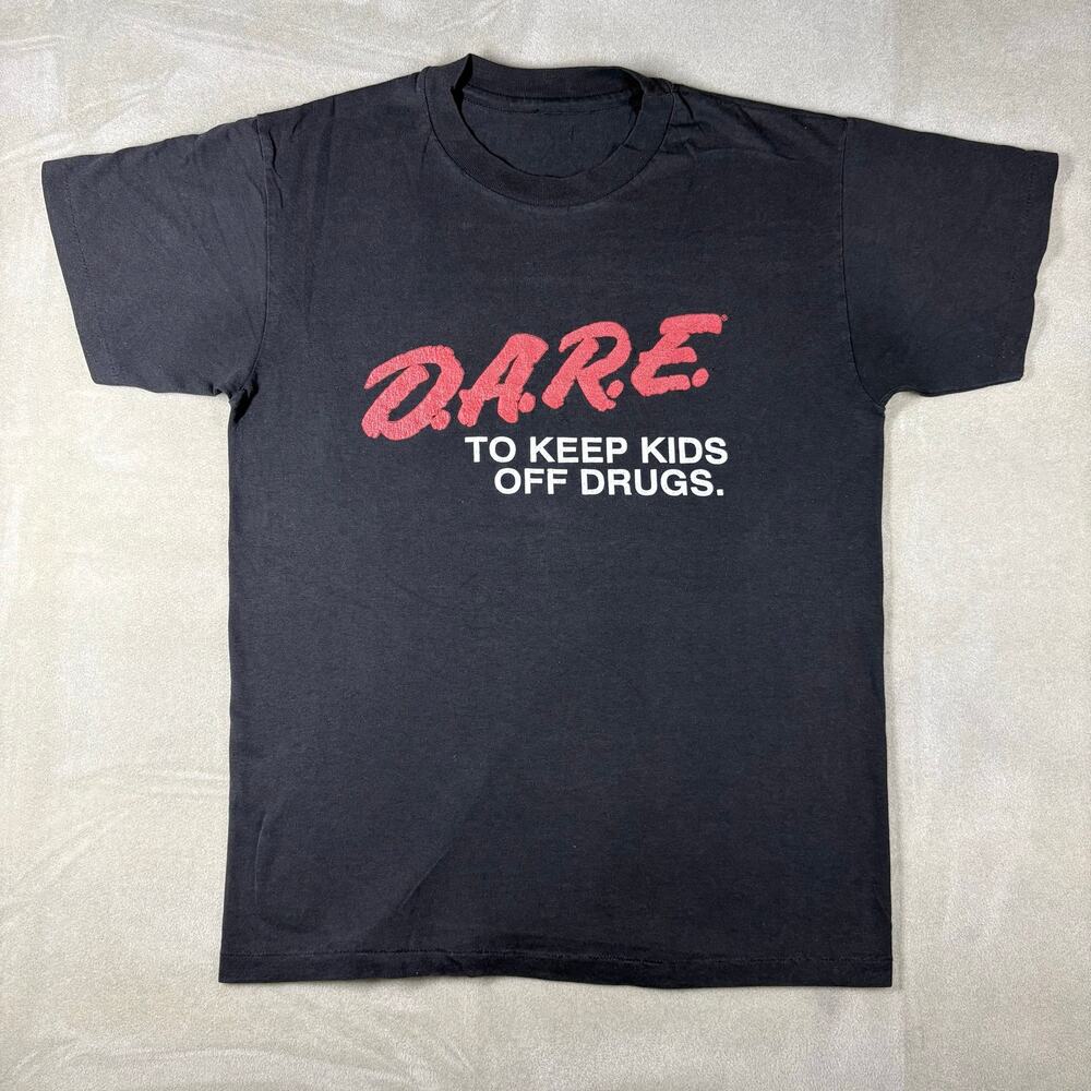 Vintage DARE Keep Kids Off Drugs Single Stitch Black Graphic T Shirt‎ USA M